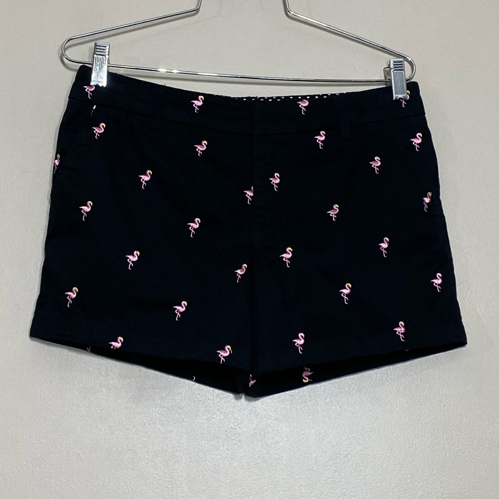 Jones & Co || womans Flamingos print shorts size 4